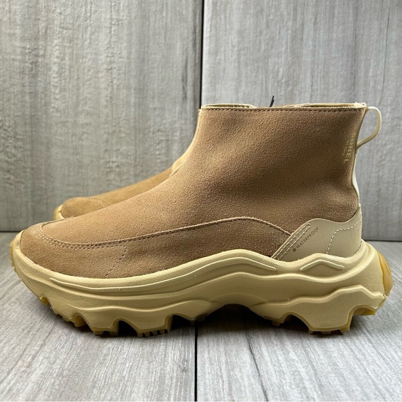 NEW Sorel Kinetic Breakthru Acadia Pull On Side Zip Ankle Boot Womens Size 7.5 - Picture 1 of 11